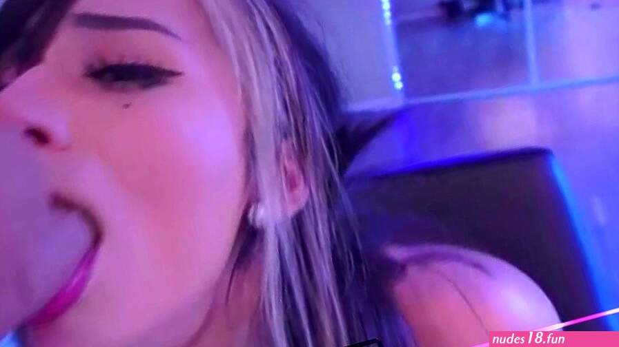 Dildo Deepthroat Porn Videos: Free Dildo Deepthroat Sex Videos