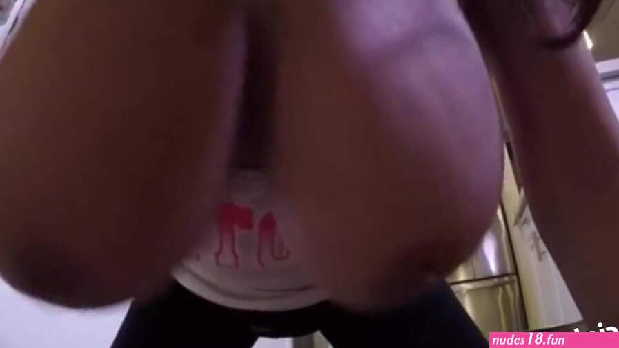 Antonella Kahllo Shaking and bouncing my massive boobs