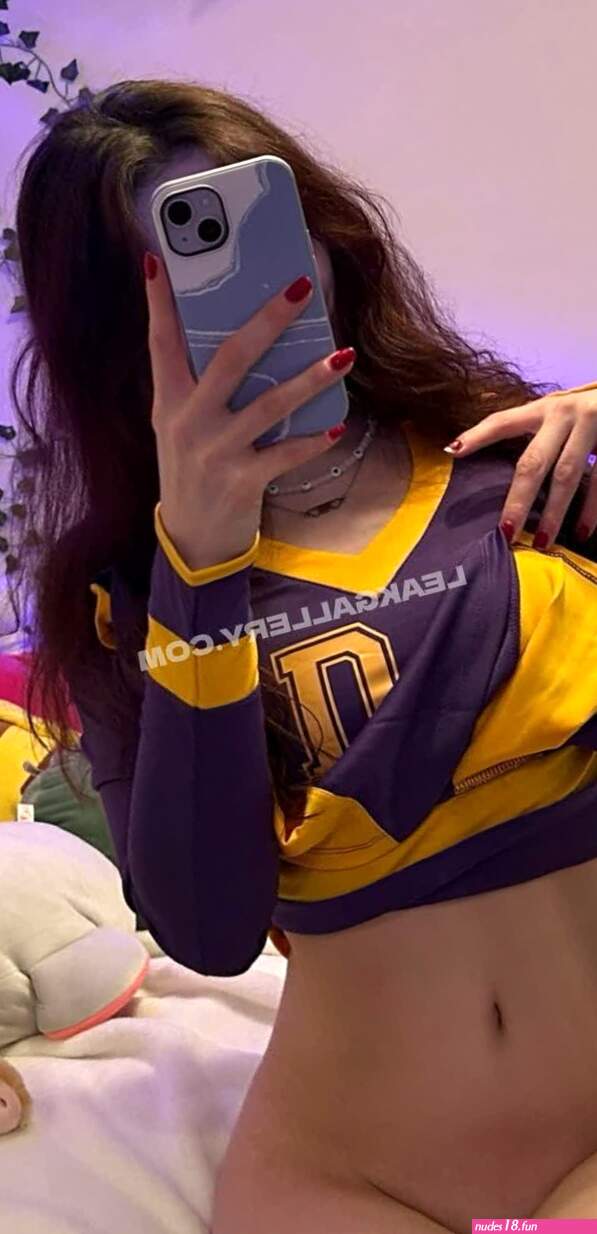 Summerxiris Exclusiva filtracin de OnlyFans desnuda 2262599