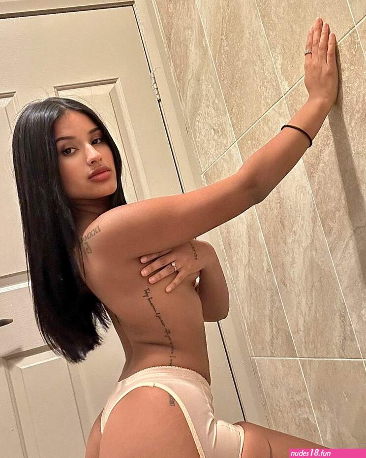 summerxiris Sending nudes to everyone that follows me xx