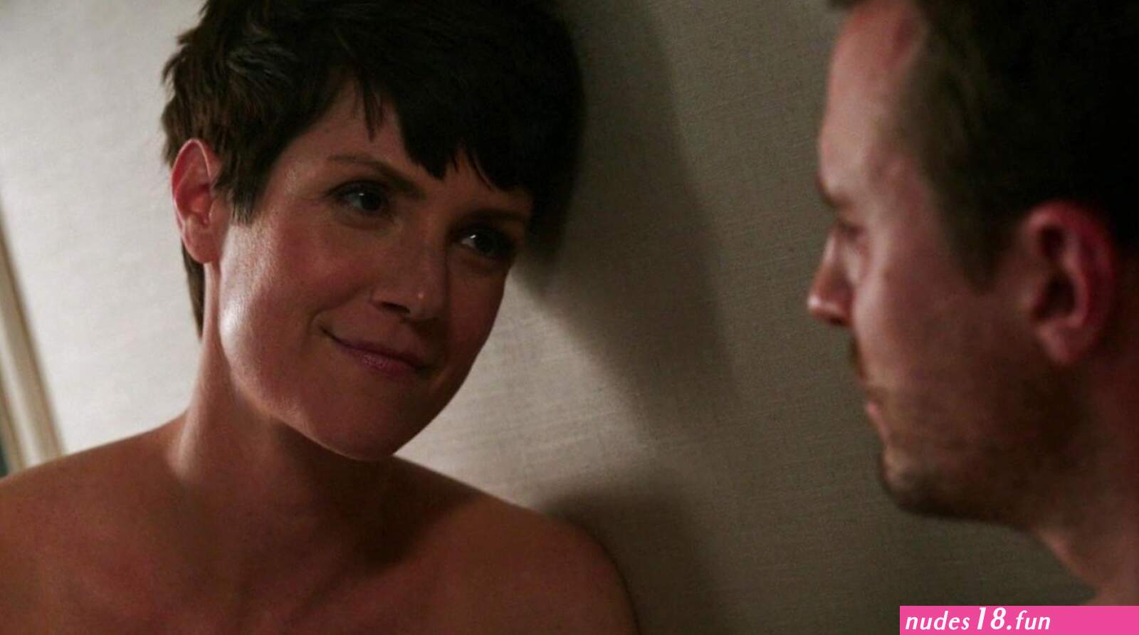ZOE MCLELLAN Nude