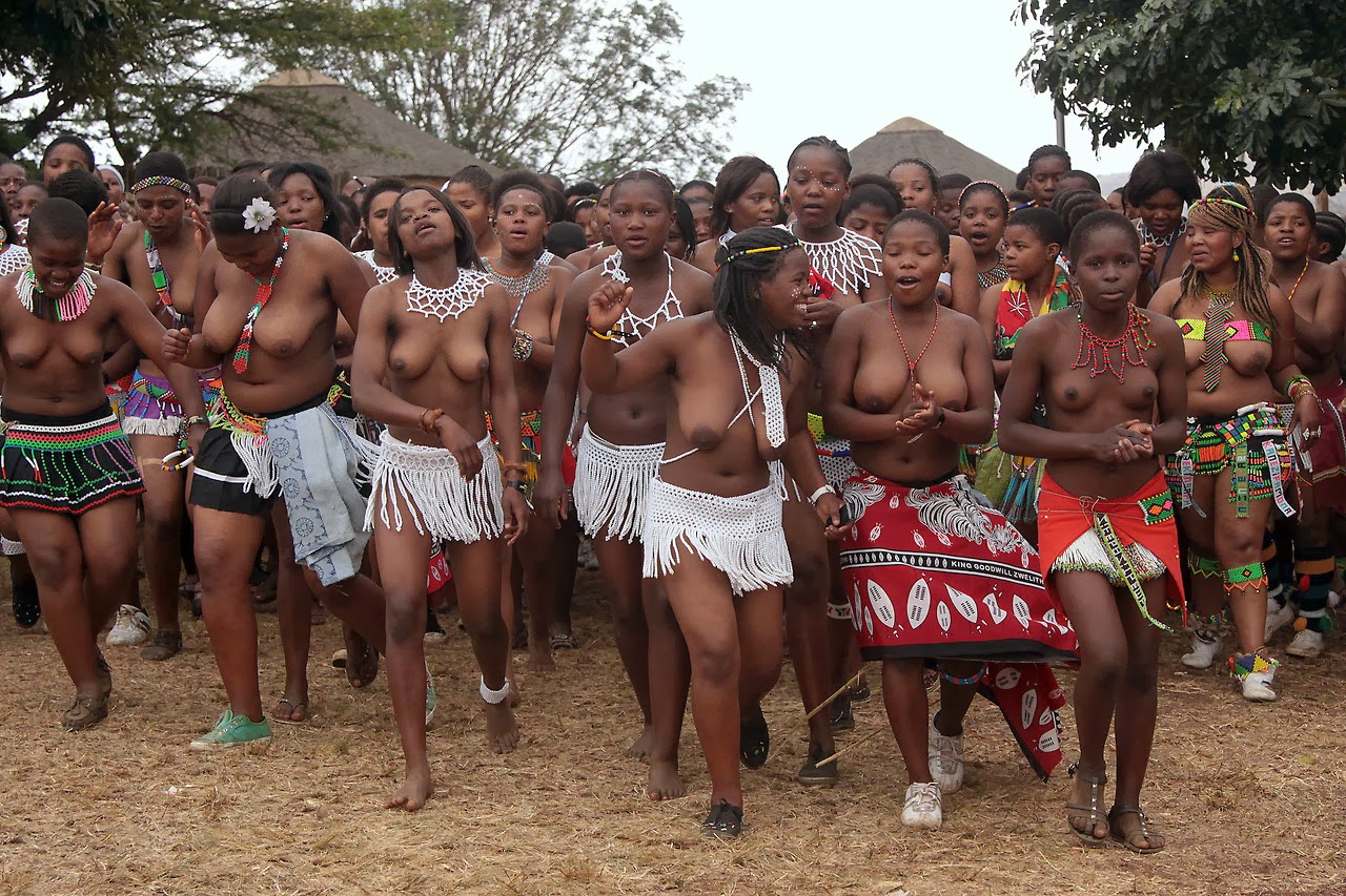 nakedzuluwomen