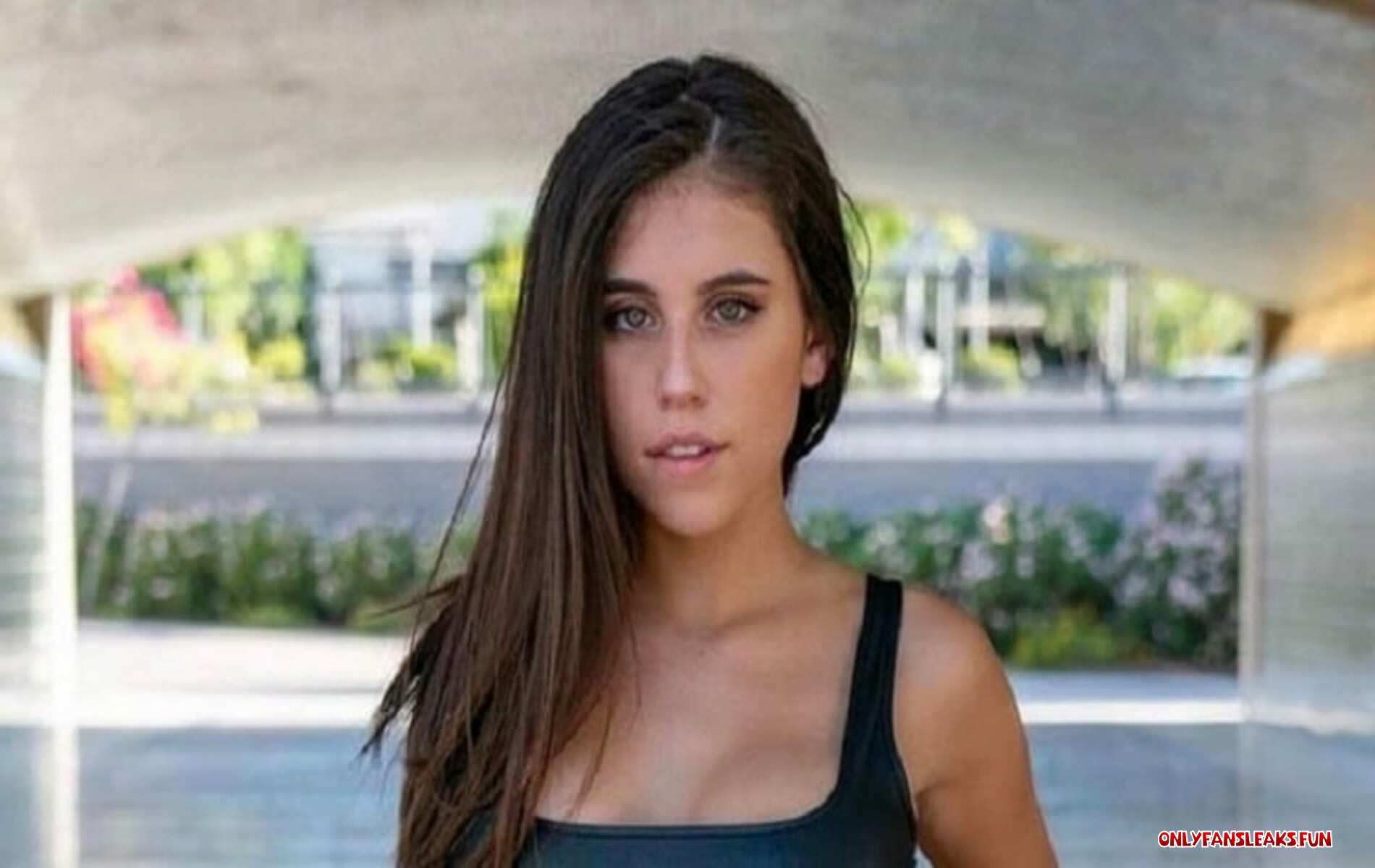 violet summers naked