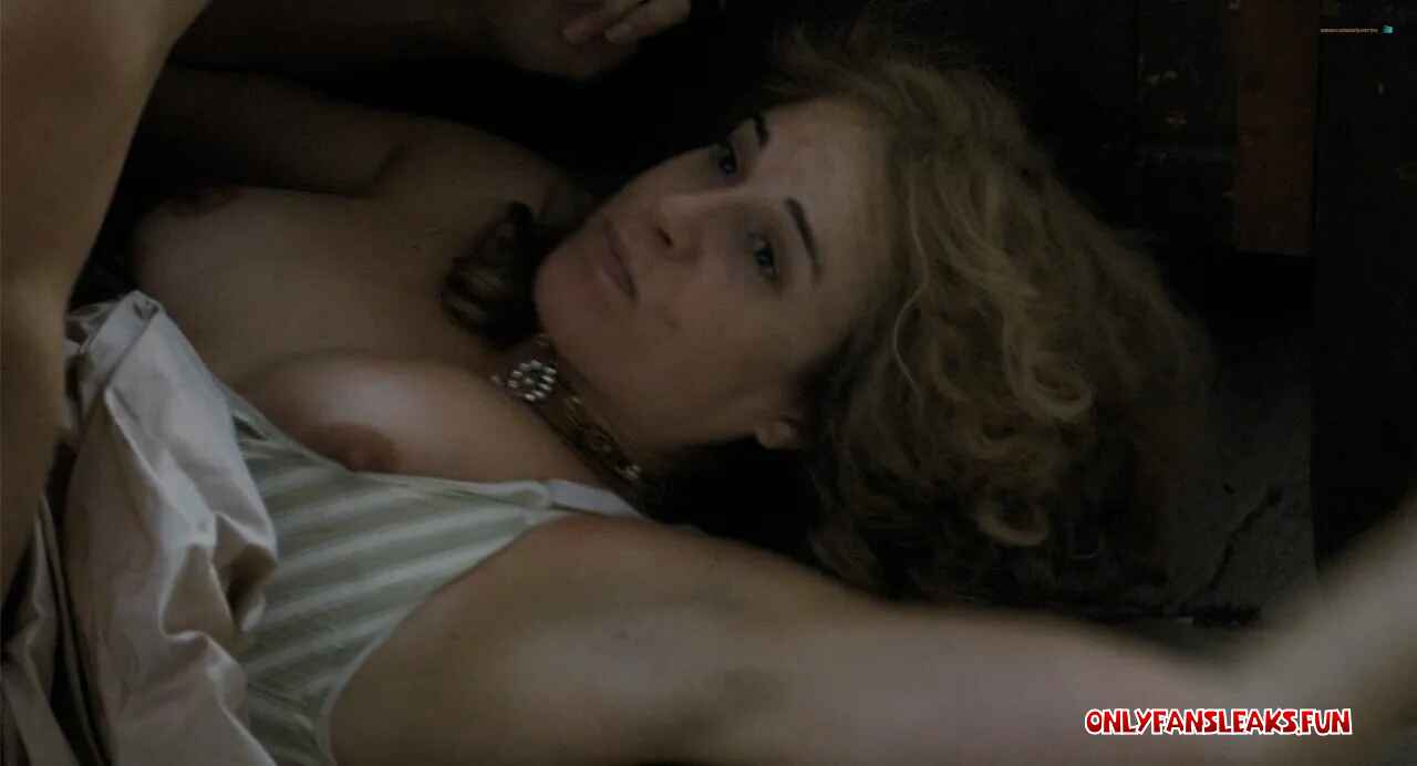 anabel schäfer desnuda