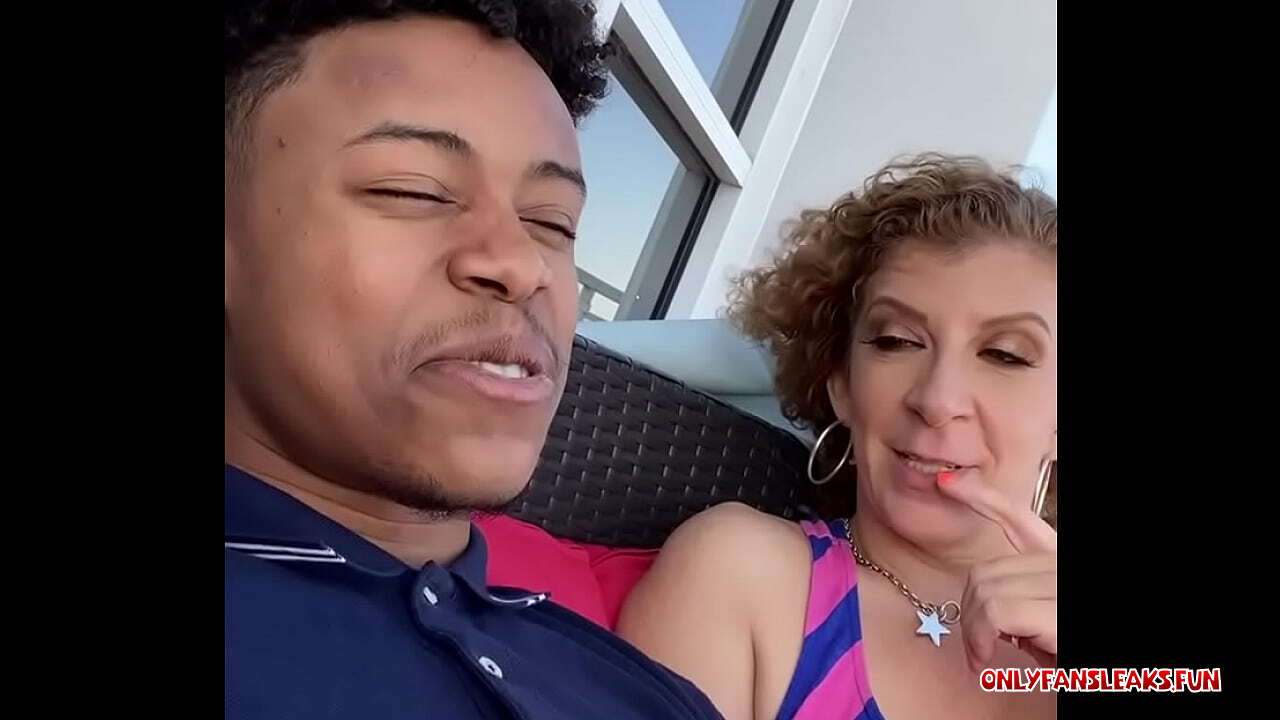 سكس sara jay onlyfans