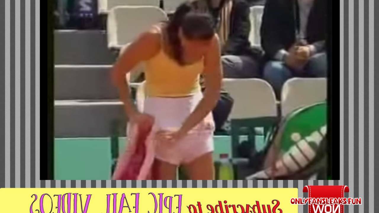 elle porte pas de culotte