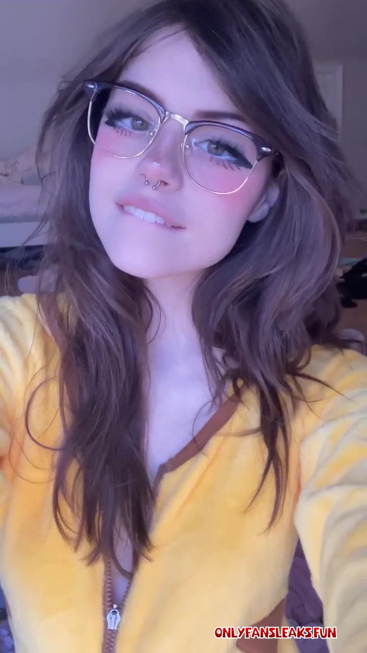 hannahowo sextape