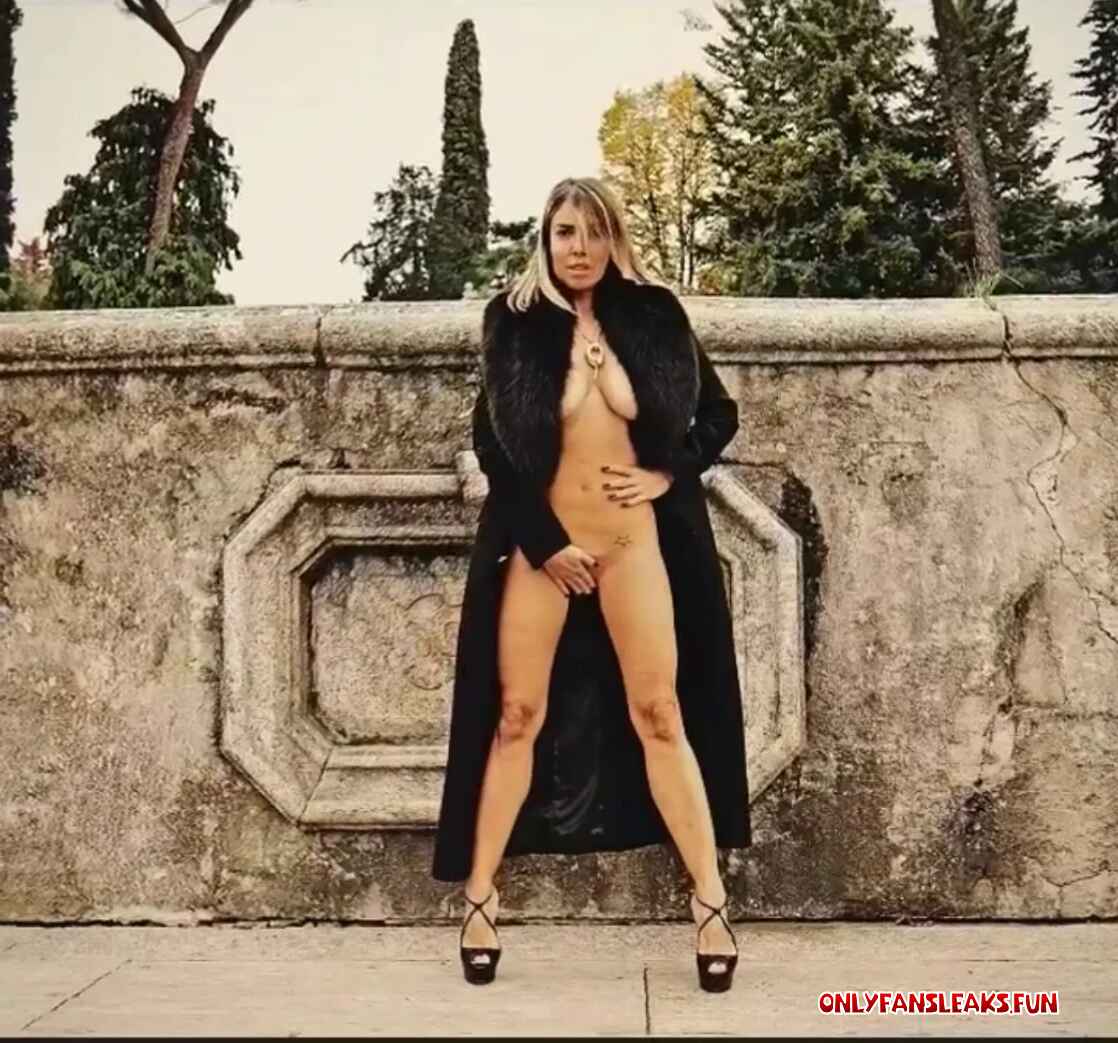 emanuela botto naked