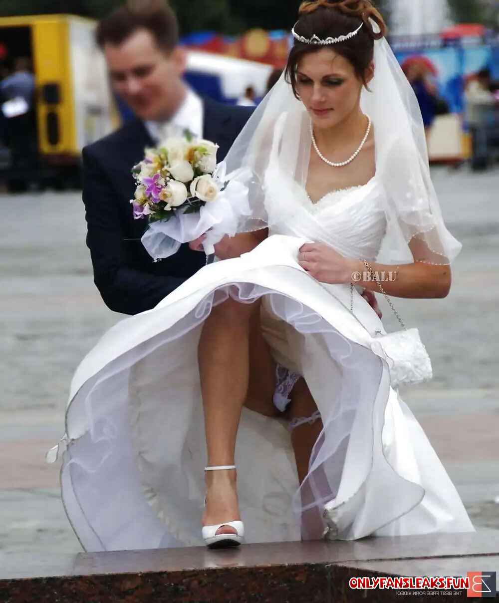 wedding dress upskirt pics