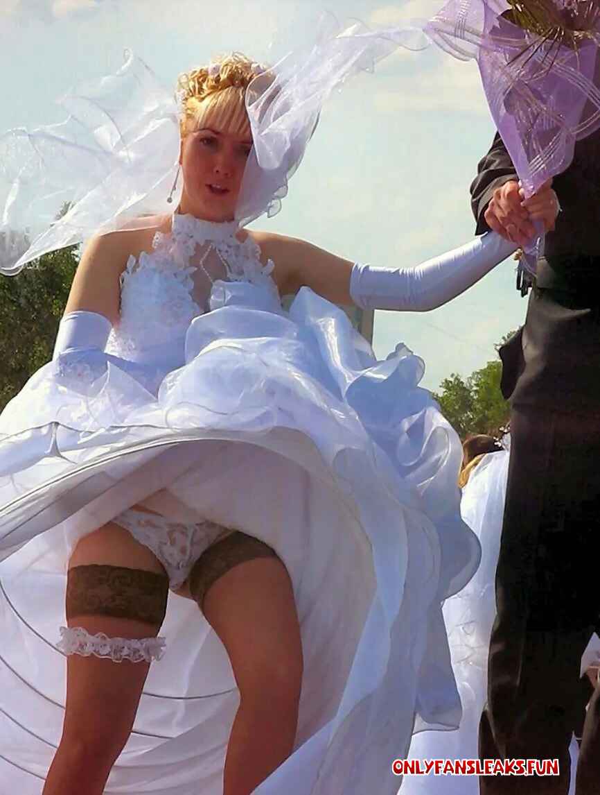wedding dress upskirt pics