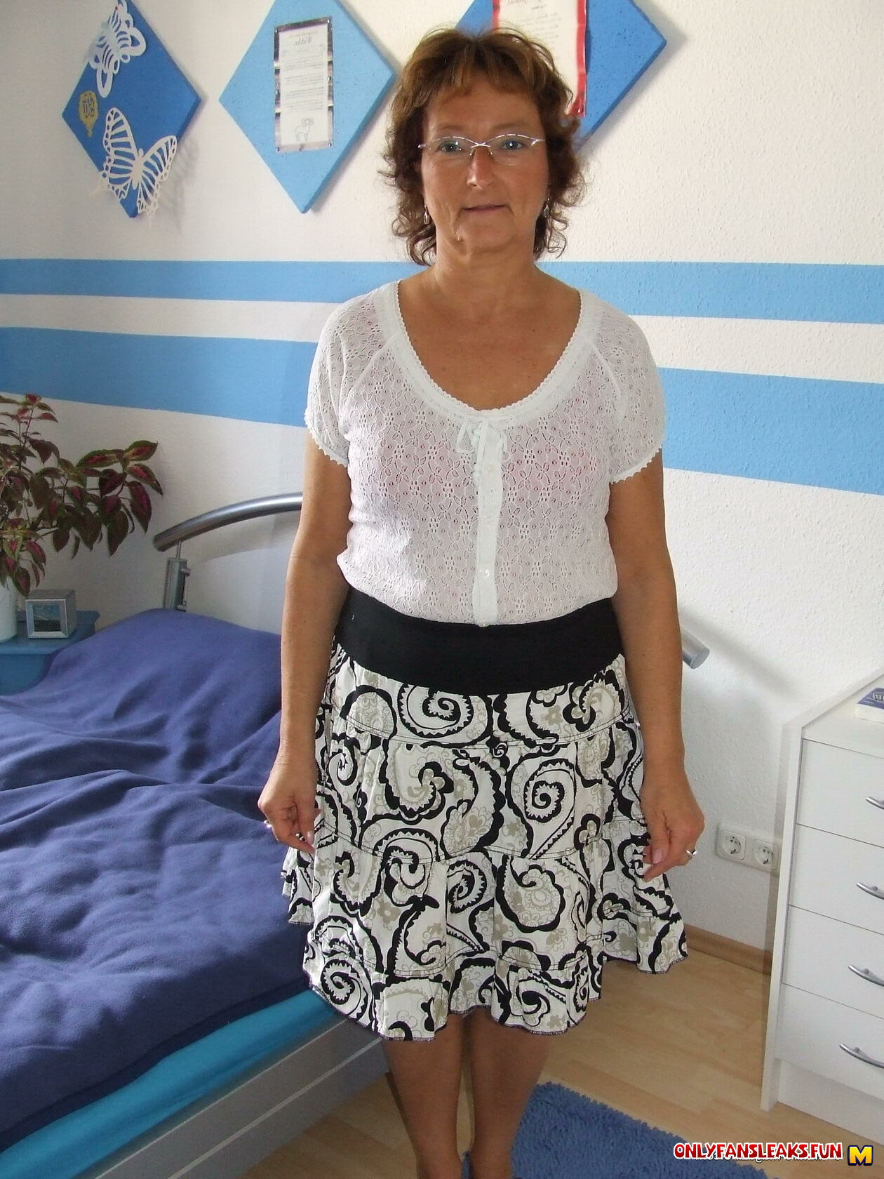 tied mature gallery
