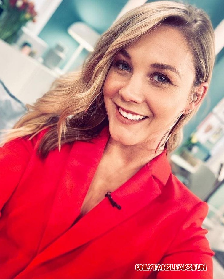 alina merkau strumpfhose
