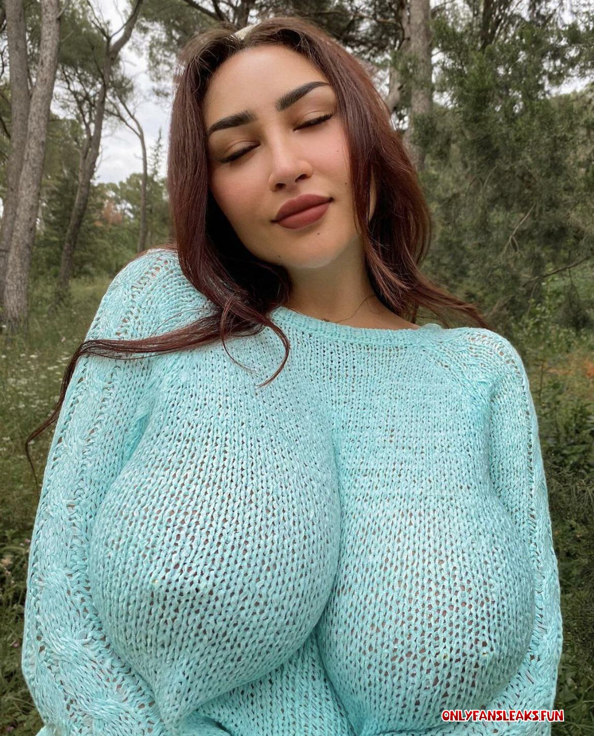 louisa khovanski tits