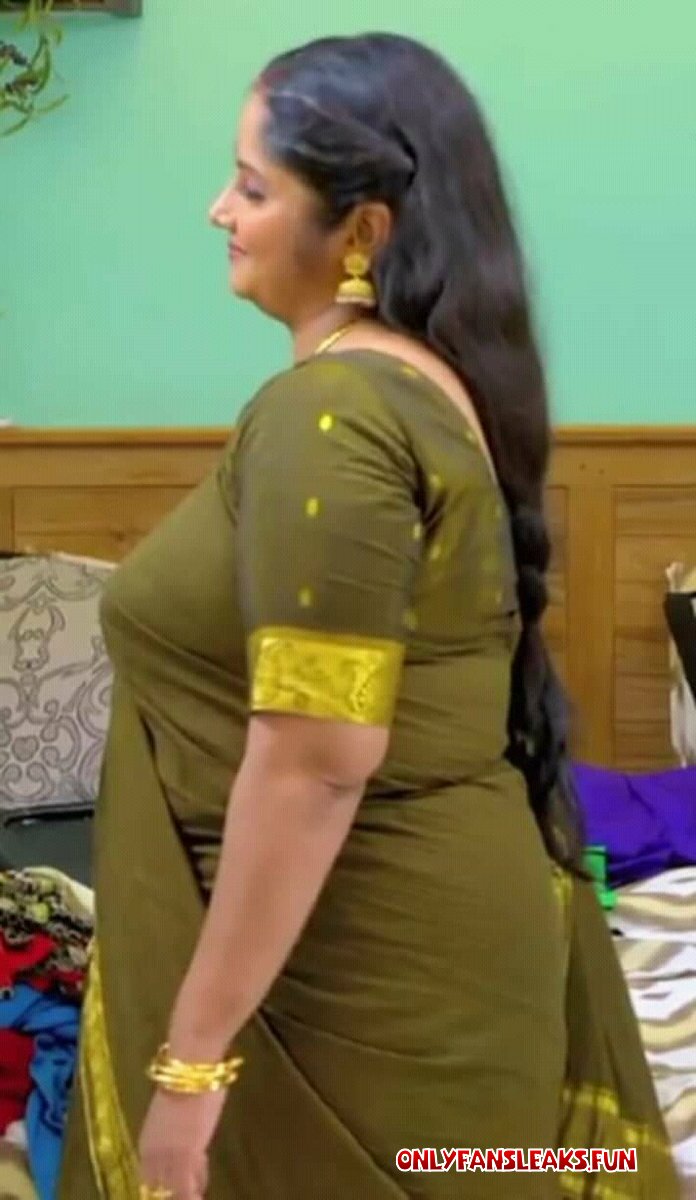 kerala hot aunty photos