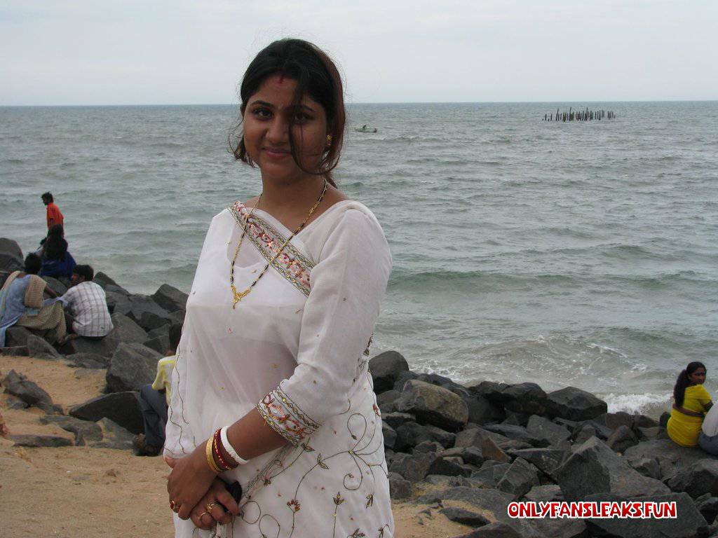 kerala hot aunty photos
