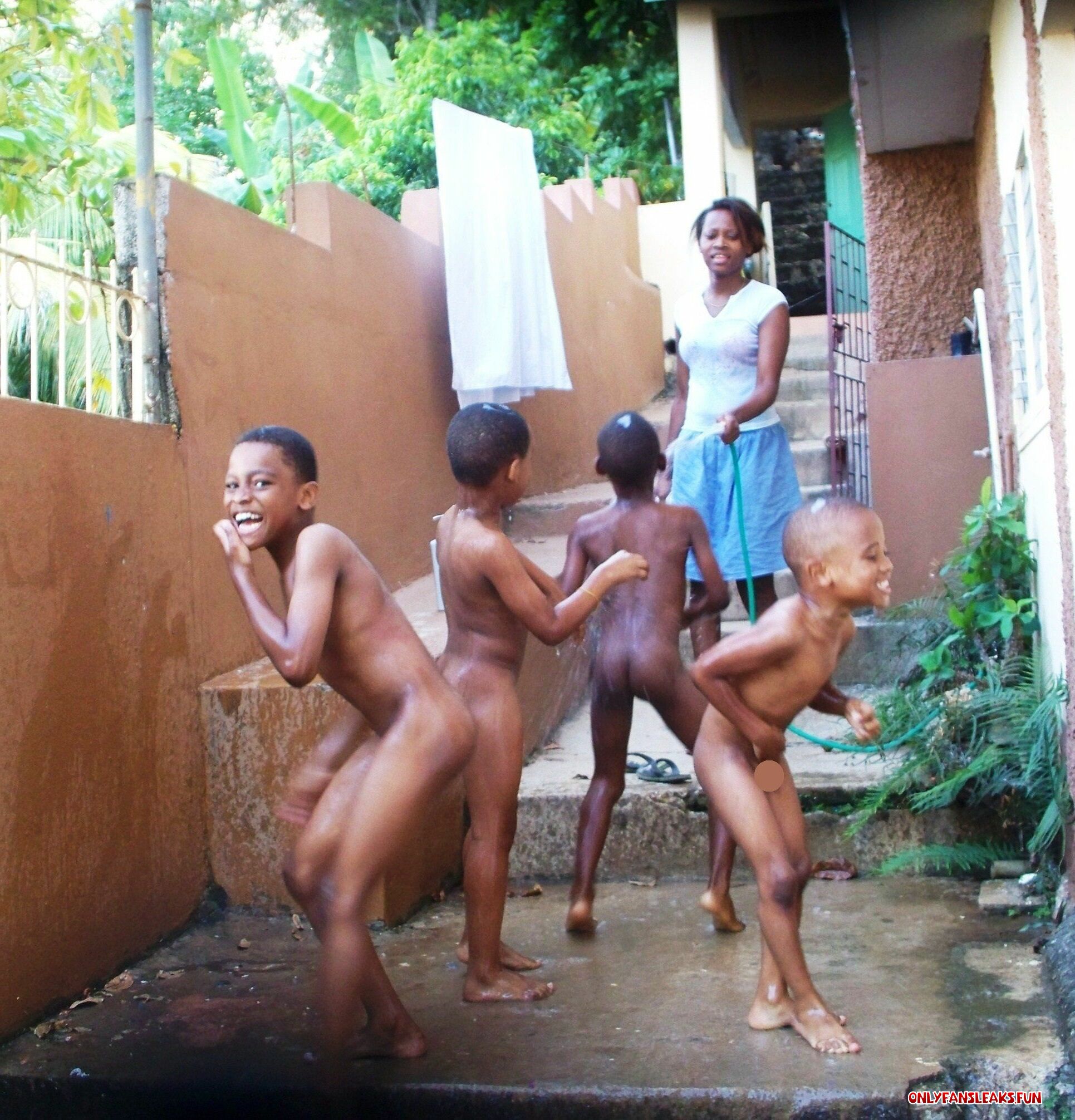 nude river bathing publicly pic