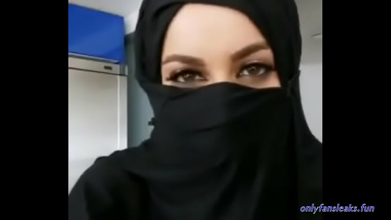niqabi paki milf 38more pics