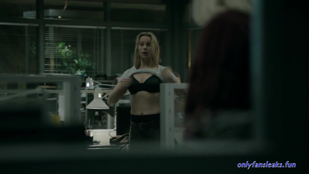 sofia helin nude