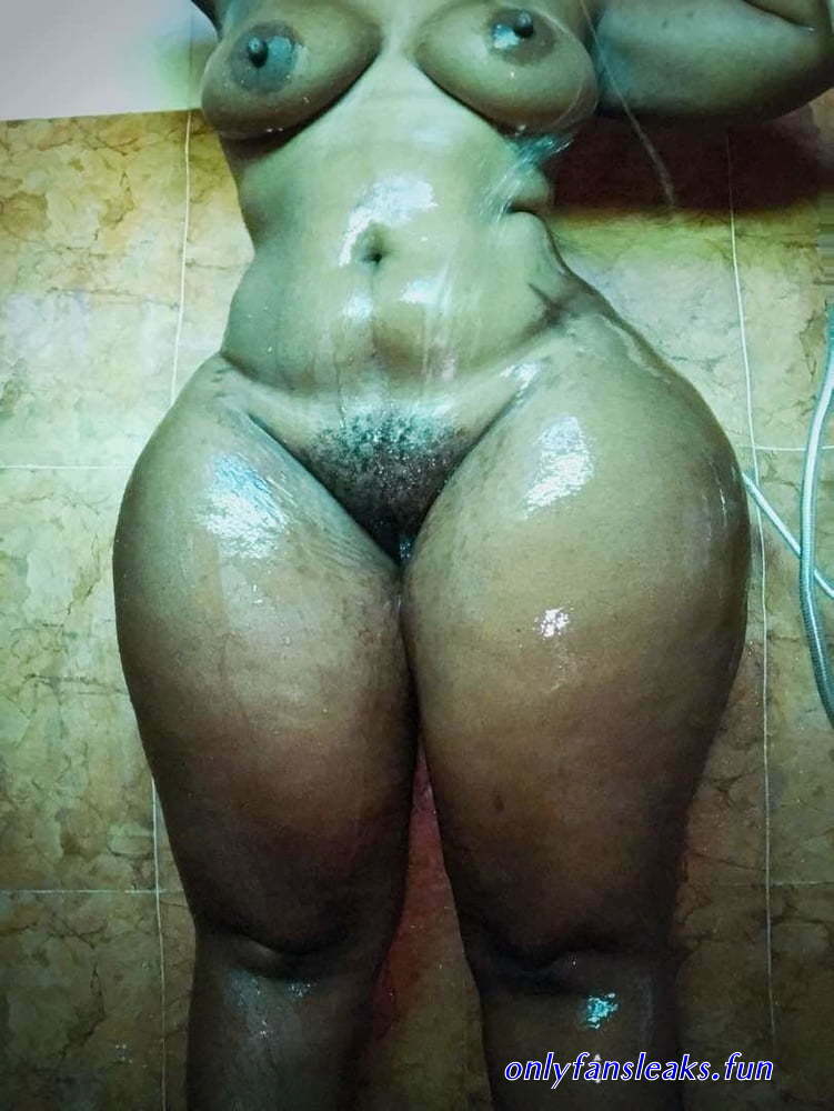 sanchoka nude pics