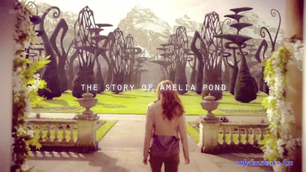 amelia williams videos