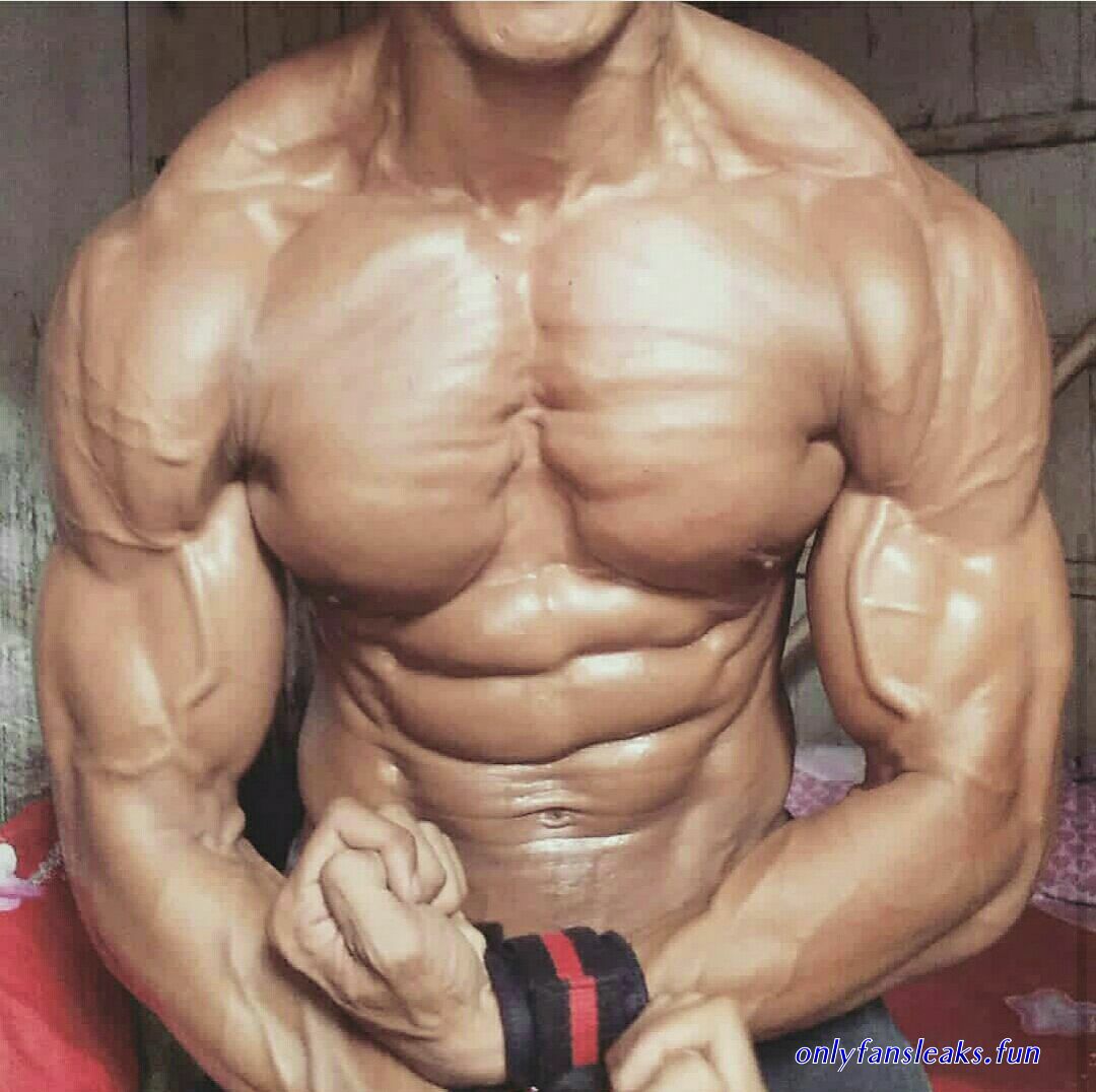cerita gay wattpad muscle fetish