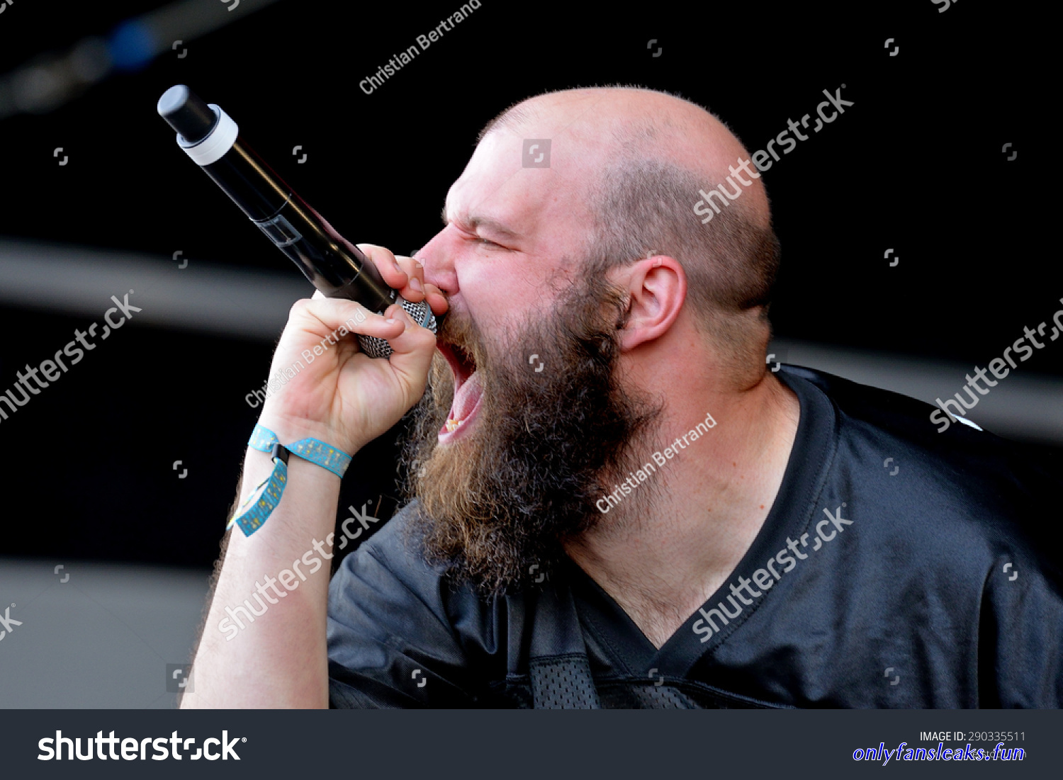 singers fucked image