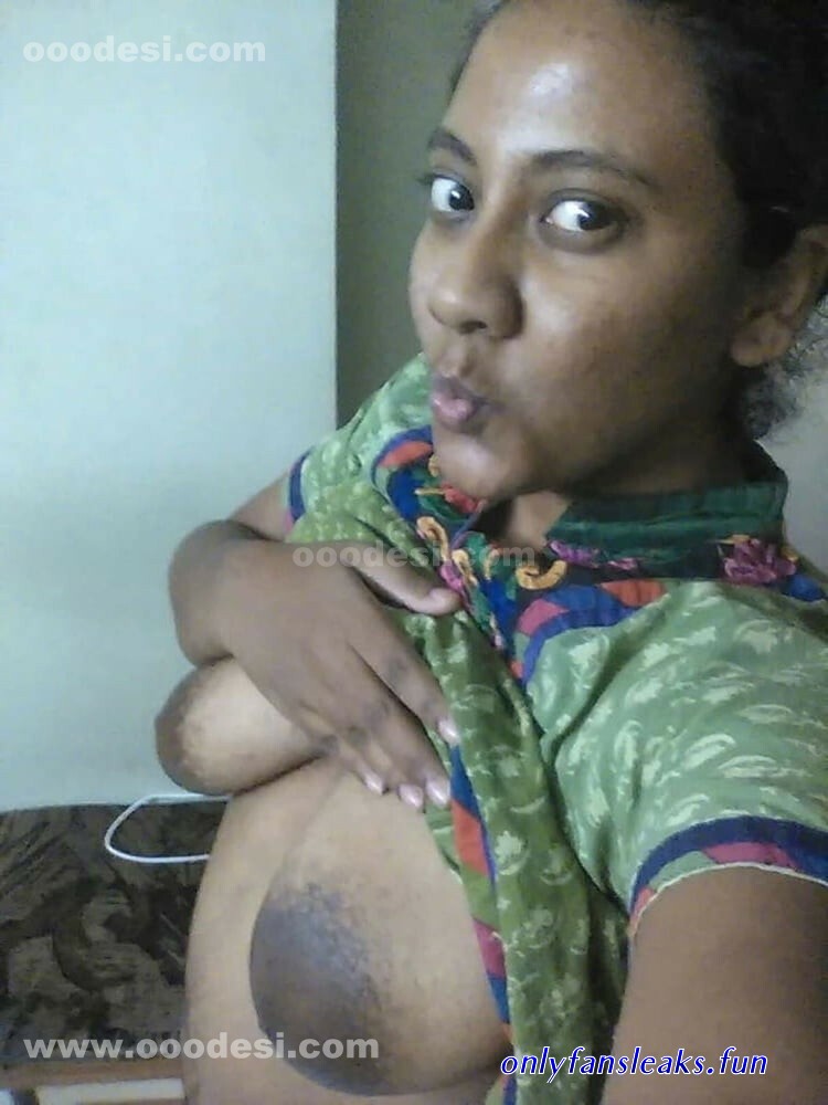 aunty selfe porn pic