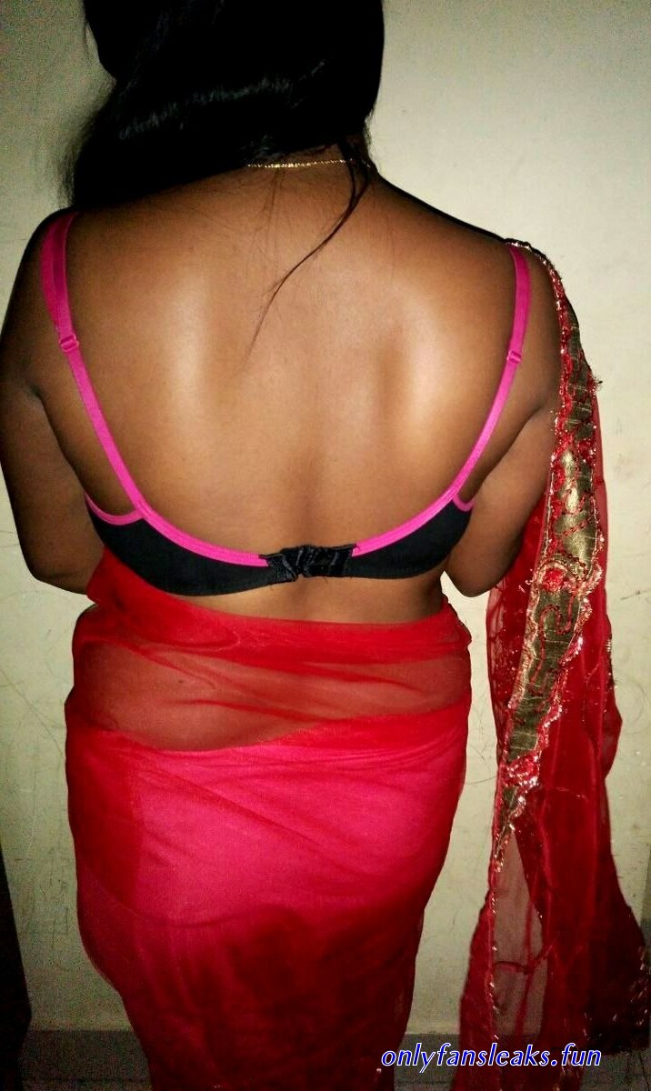 indian bangali bhabhis hot pics in blouse and bra