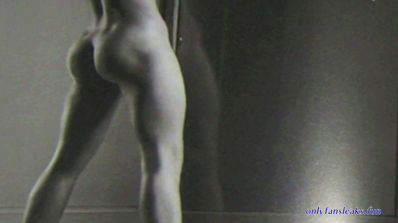 demi moore ass nude