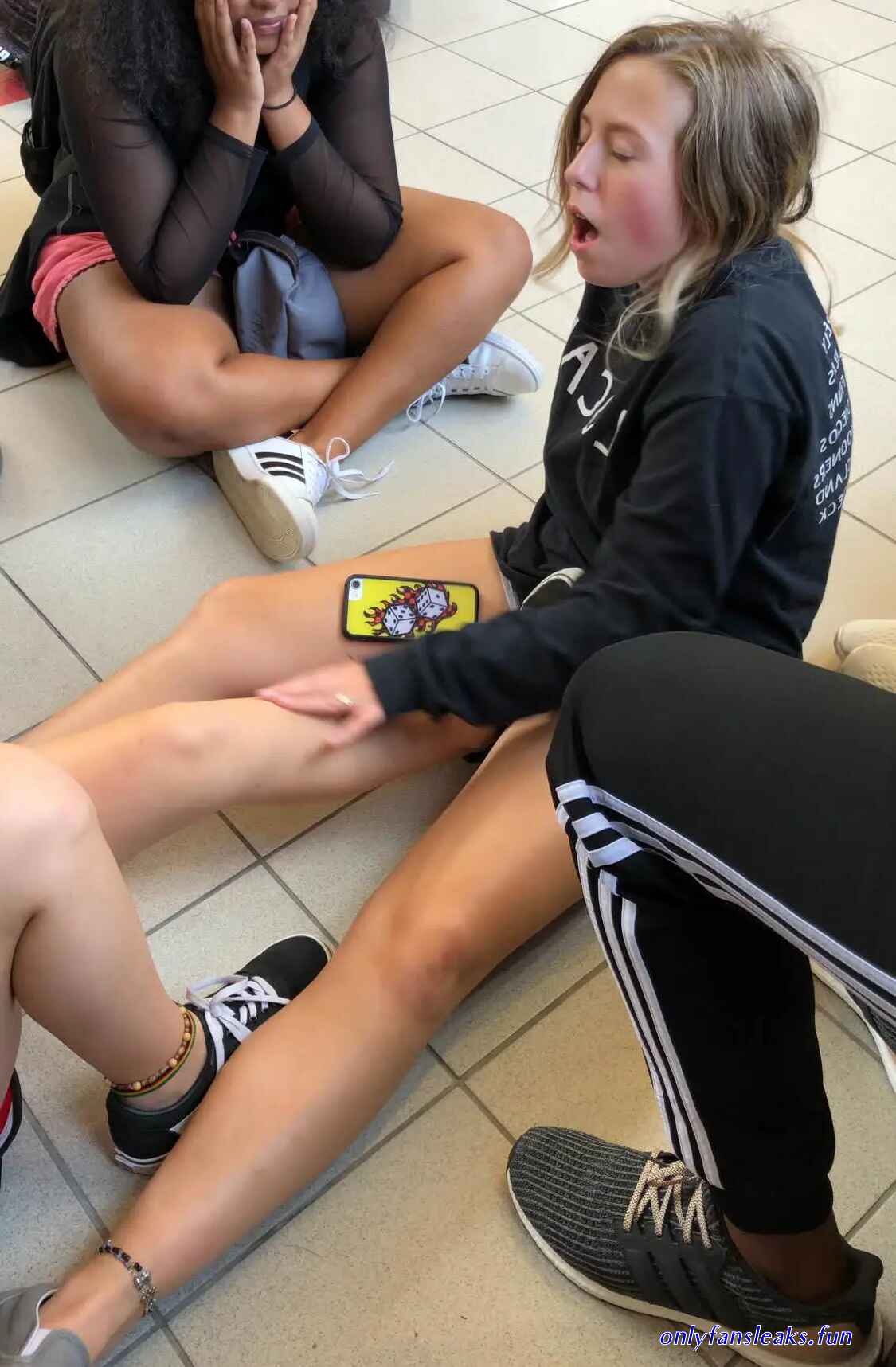 classroom upskirts pics
