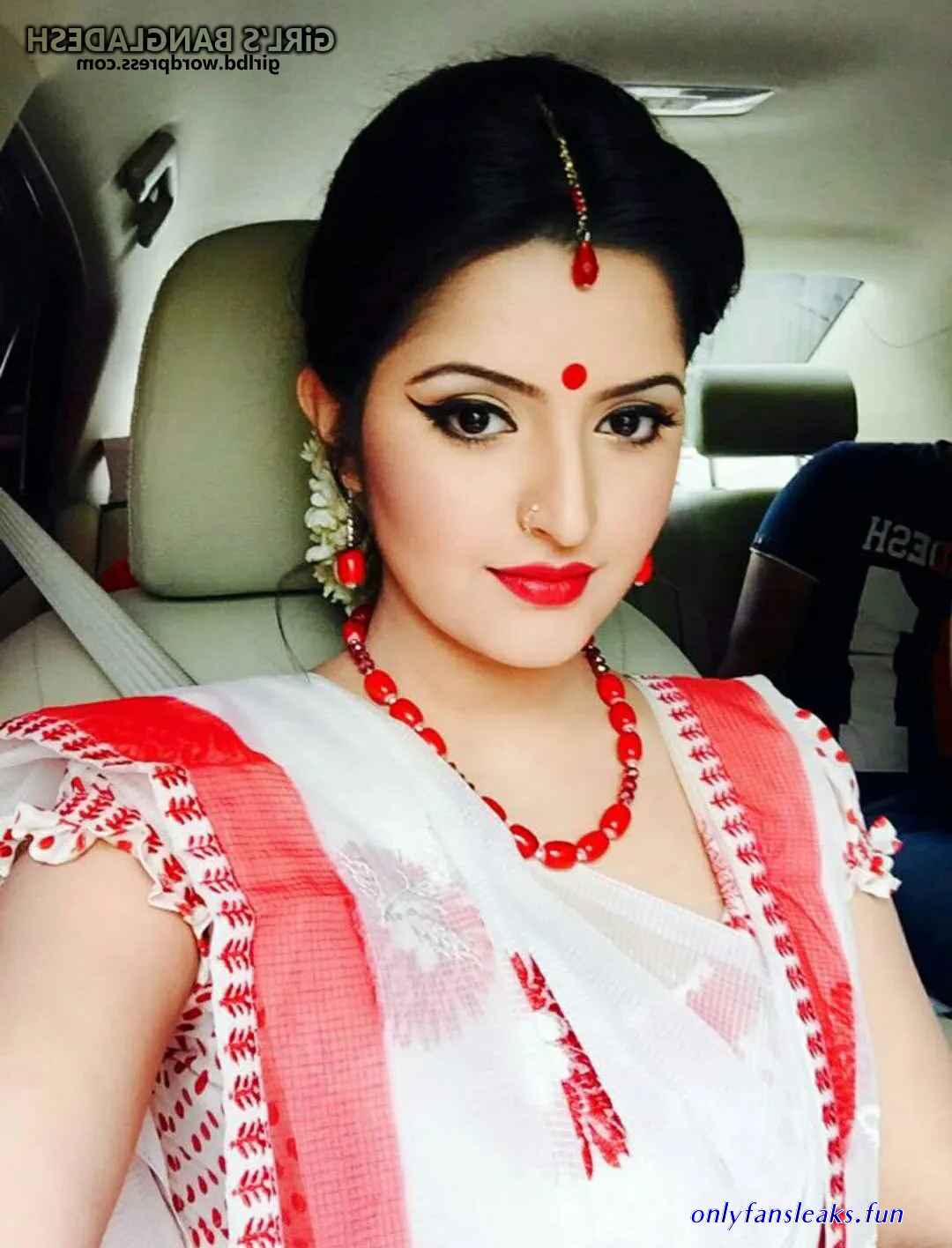 porimoni nudes