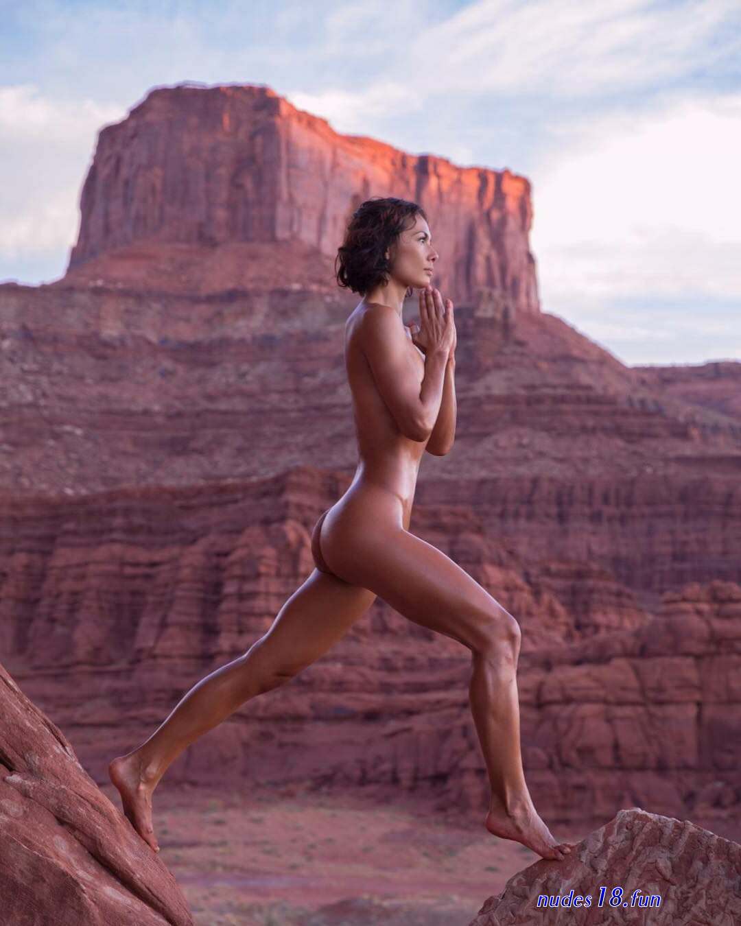 daniella smith nude