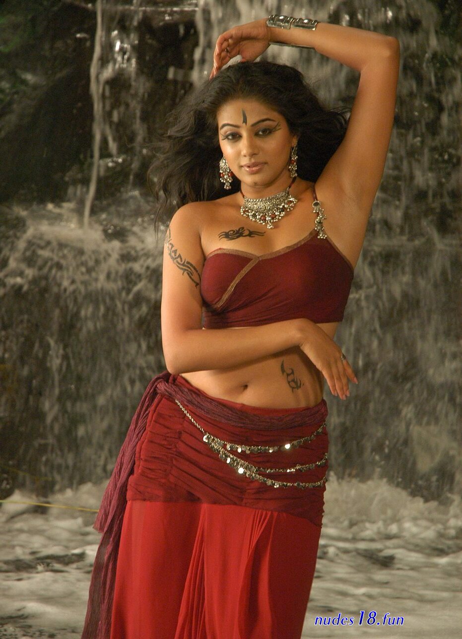 actress hot ass xossip image