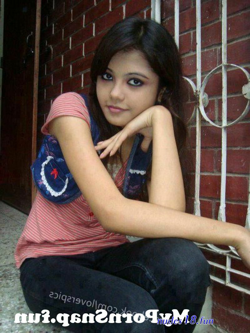 pakistani girl nude
