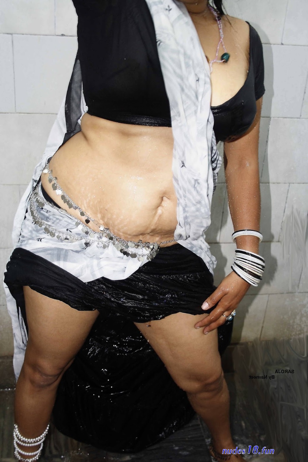 saroja aunty nude pics