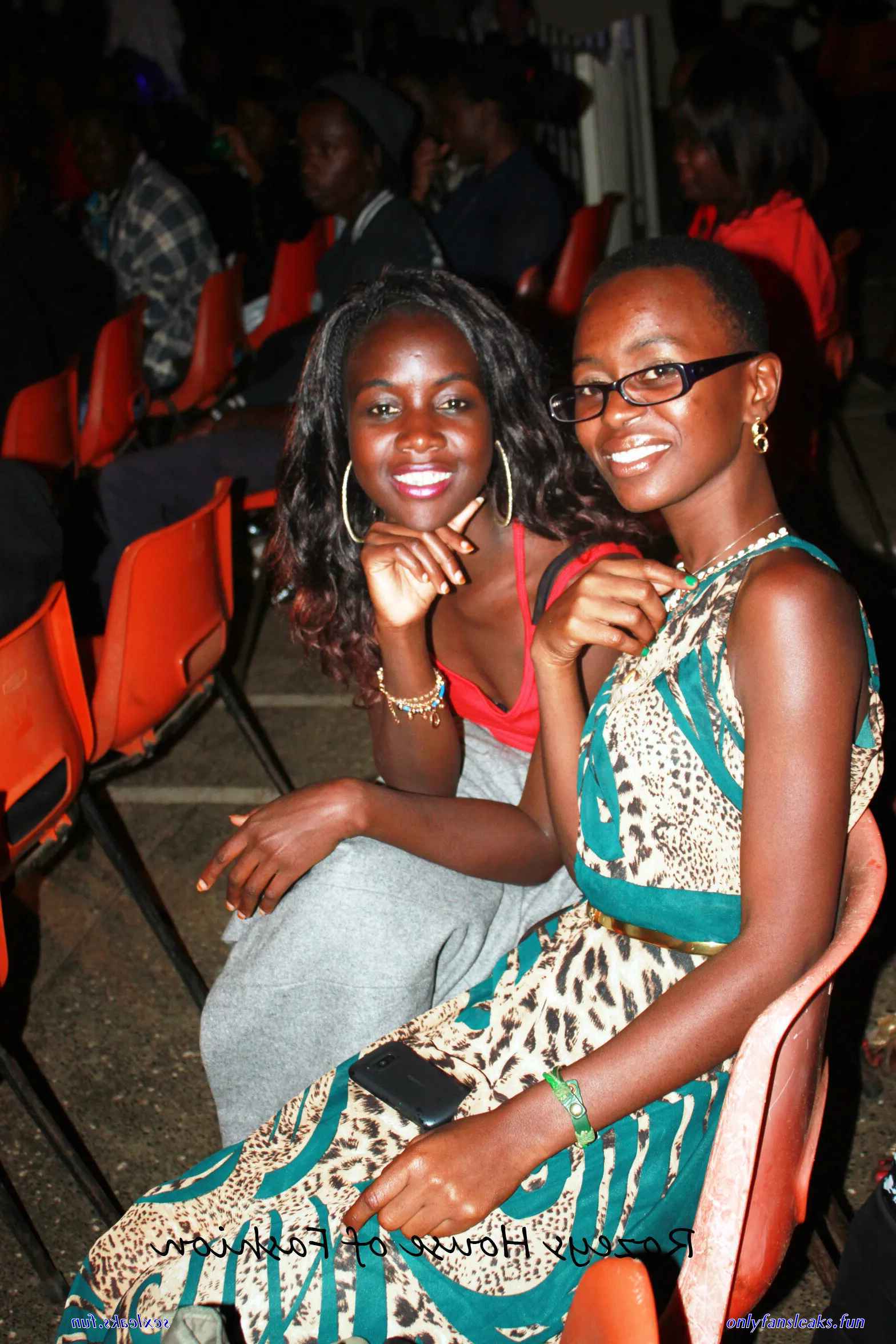 naked kisumu girl