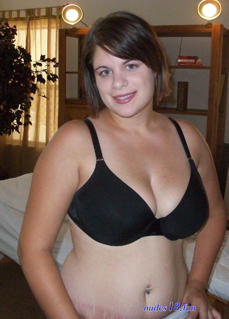 amateur bra picture