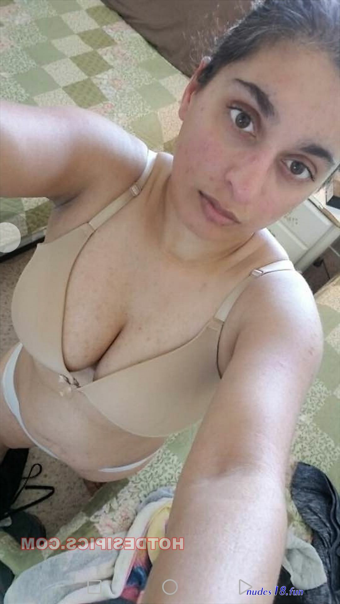 auntys nude selfi images