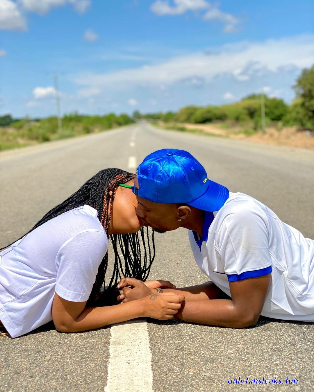 nandy akiwa kuma tupu