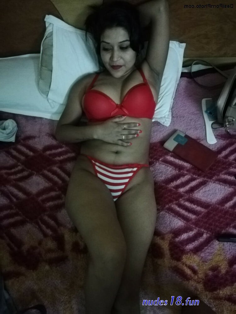 dehati sex in bra panty photo
