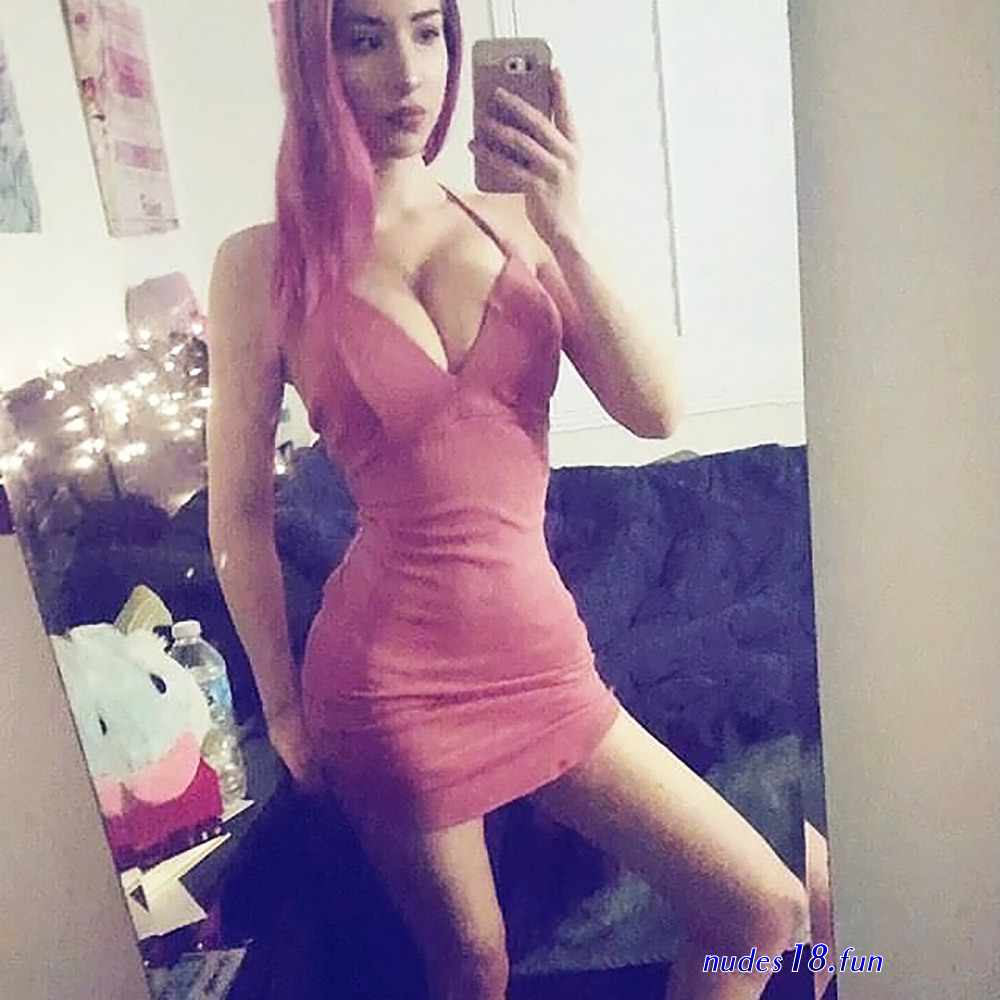 pink sparkles leaked nudes