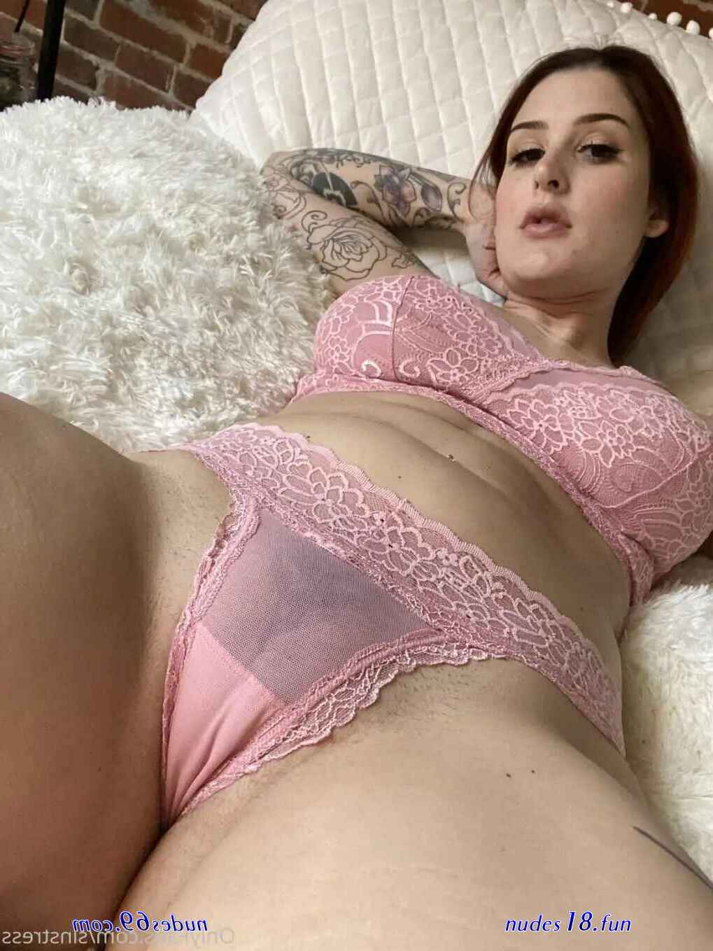 sinstress nude