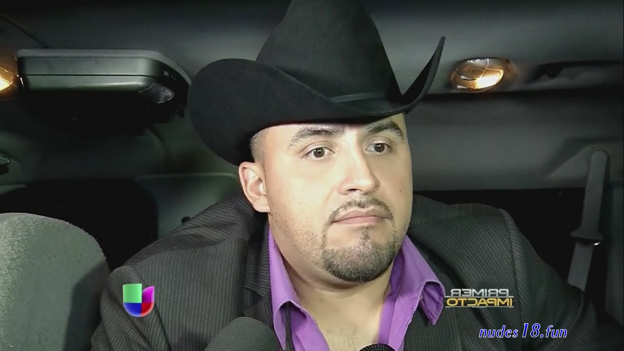 lupillo desnudo
