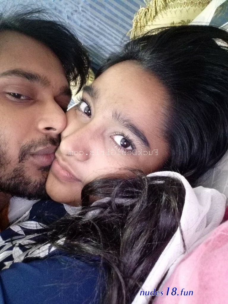 desi aunty bade chutad dehati boobs