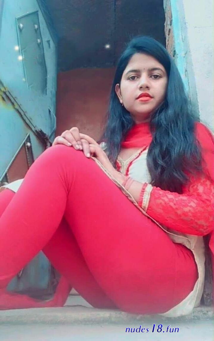 desi leggings hot pics