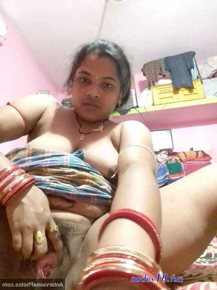 bhosda bubbs singal desi big photo