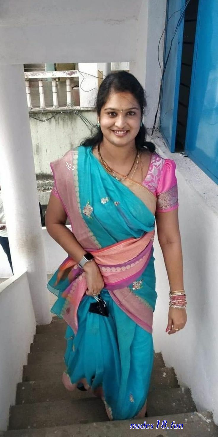 teluginti lanjalu hot pics