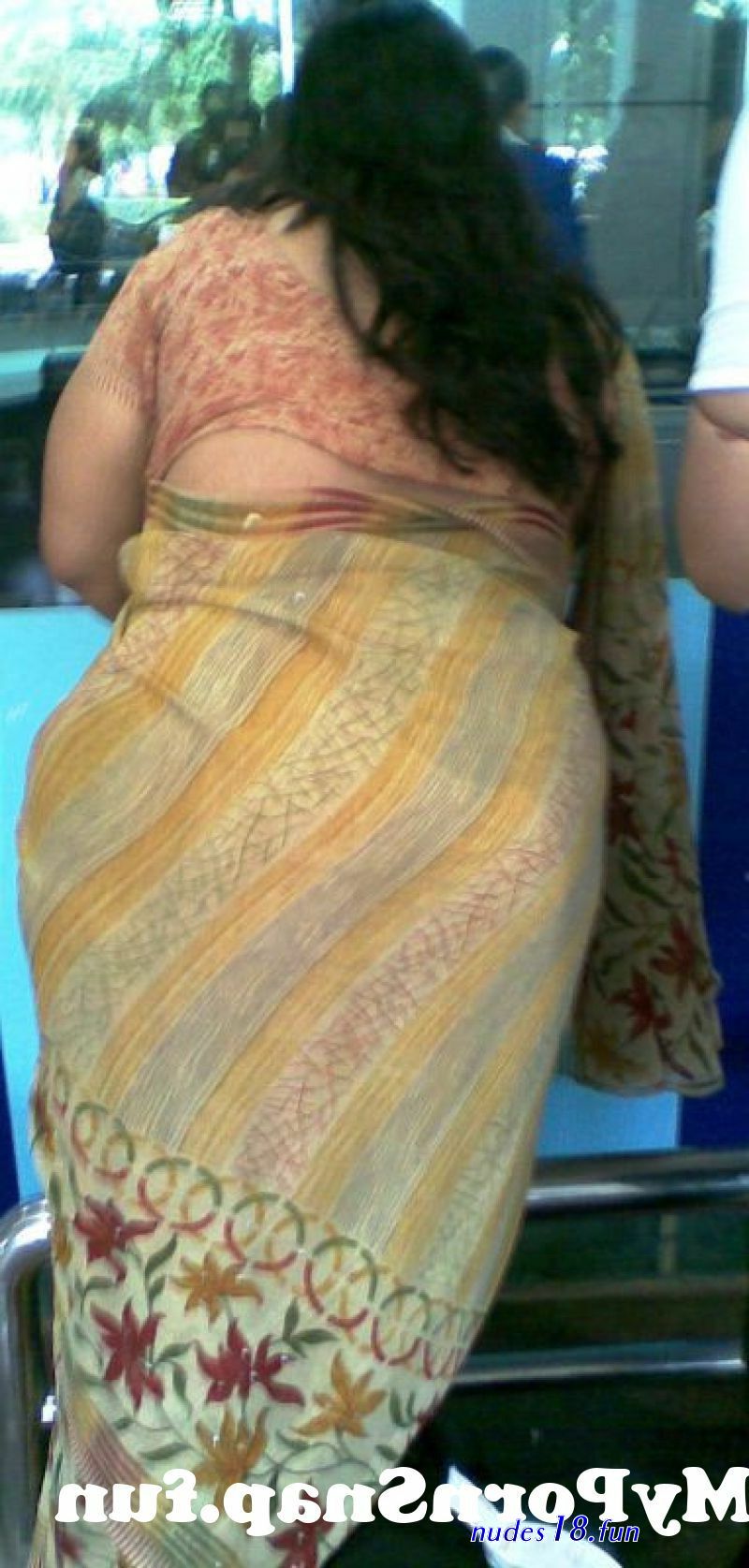 moti aunty ki moti gaand pic