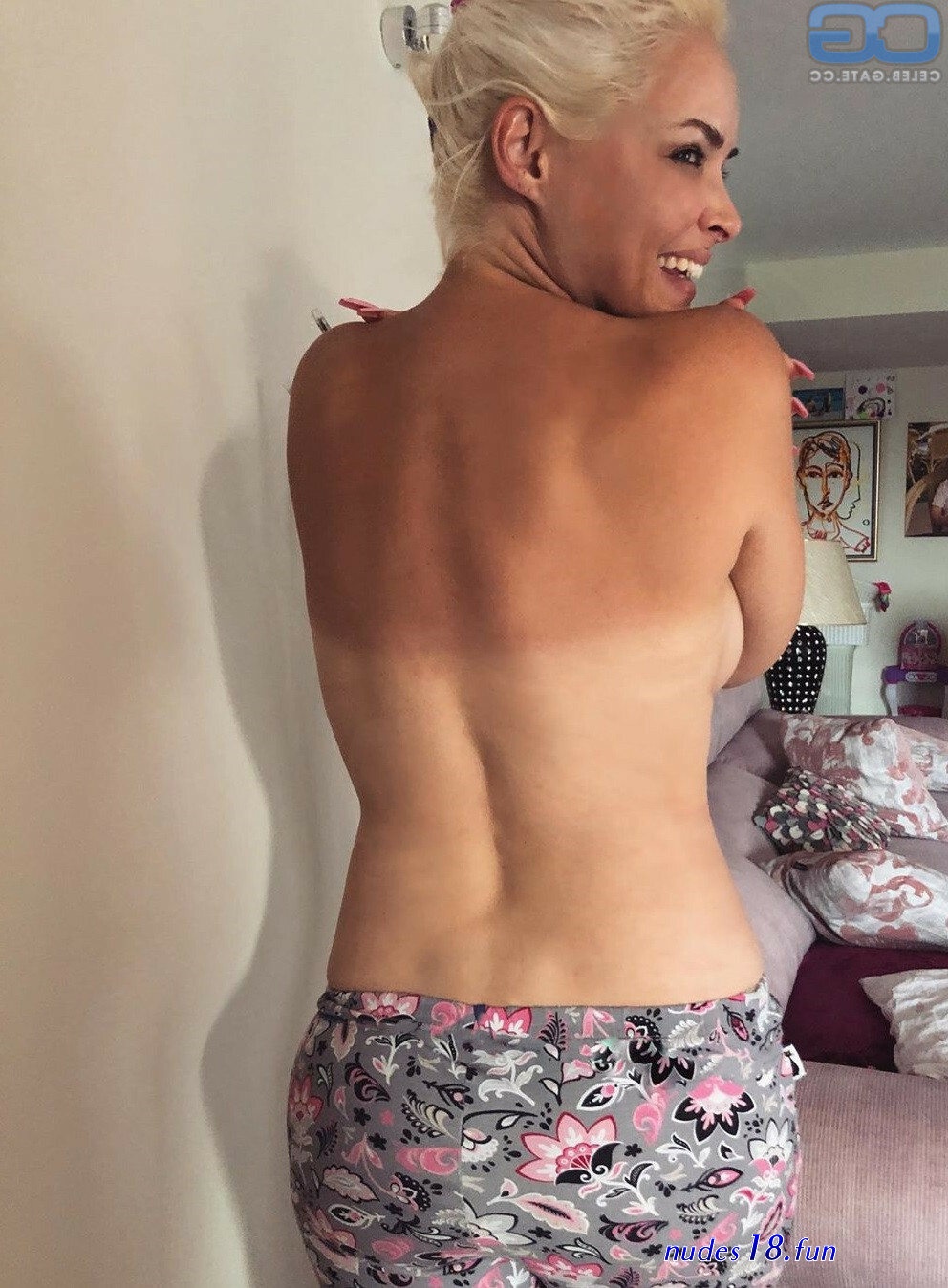 free pics daniela katzenberger tits