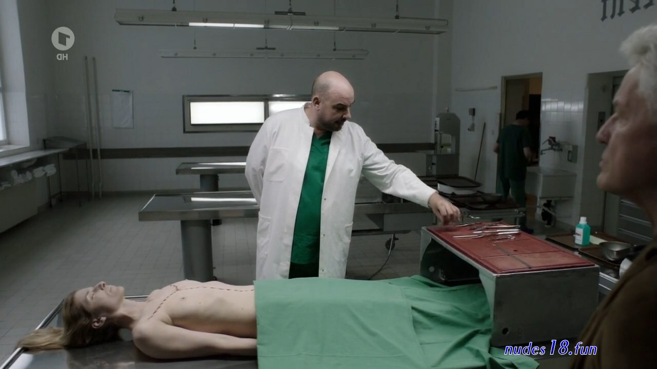 full frontal morgue scenes